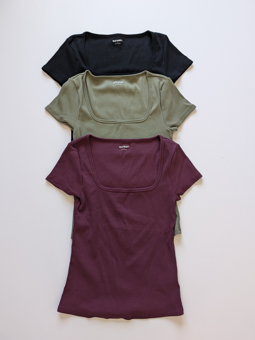 Old Navy Women's Square Neck T-Shirt - Black, Olive, Plum Size Small